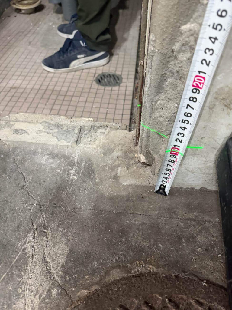 店舗新装　置床工事　乾式二重床（東京都小平市）