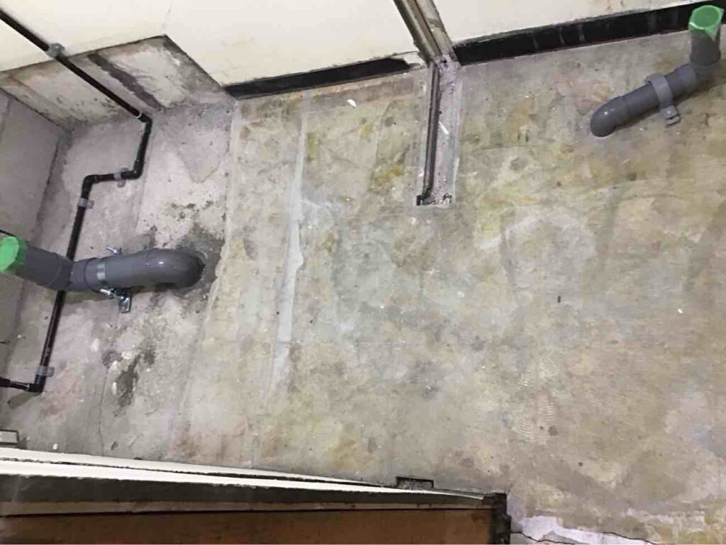 店舗　置床工事　乾式二重床（東京都中央区）