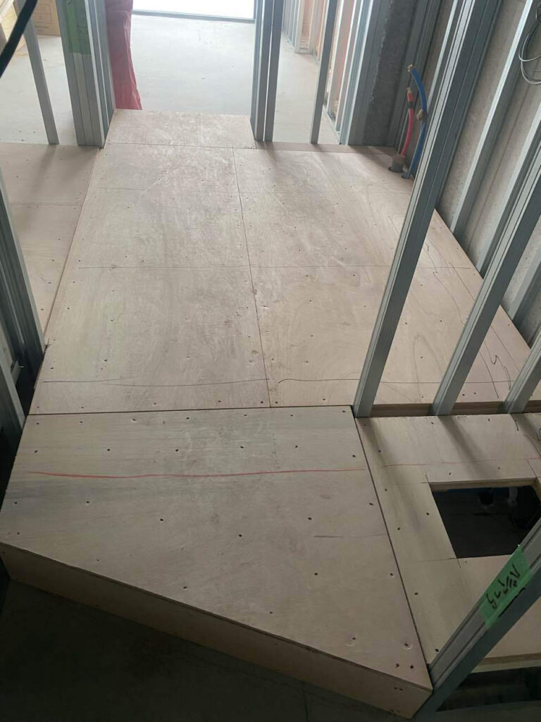 マンション　置床工事　乾式二重床（東京都新宿区）