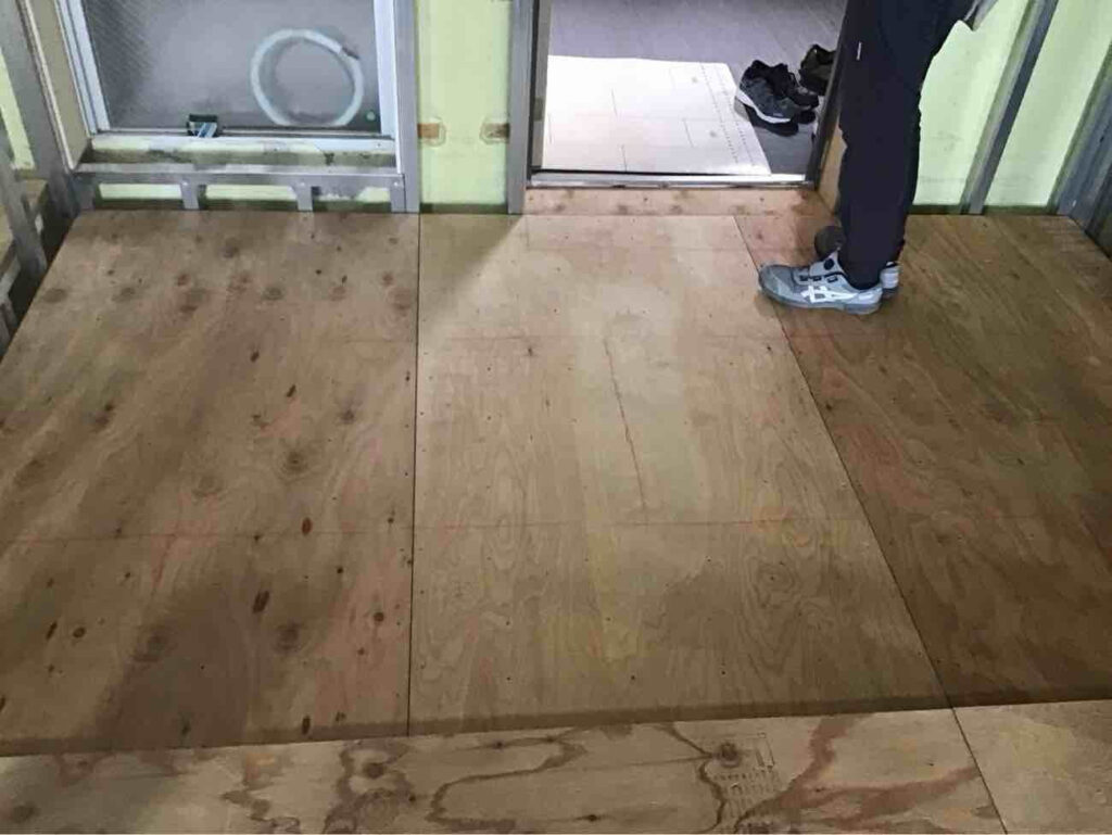 マンション　置床工事　乾式二重床（東京都江東区）