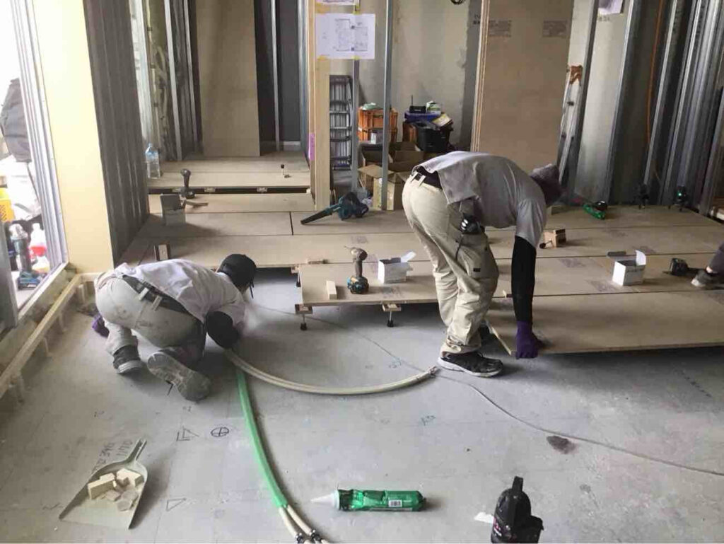 マンション　置床工事　乾式二重床（東京都江東区）