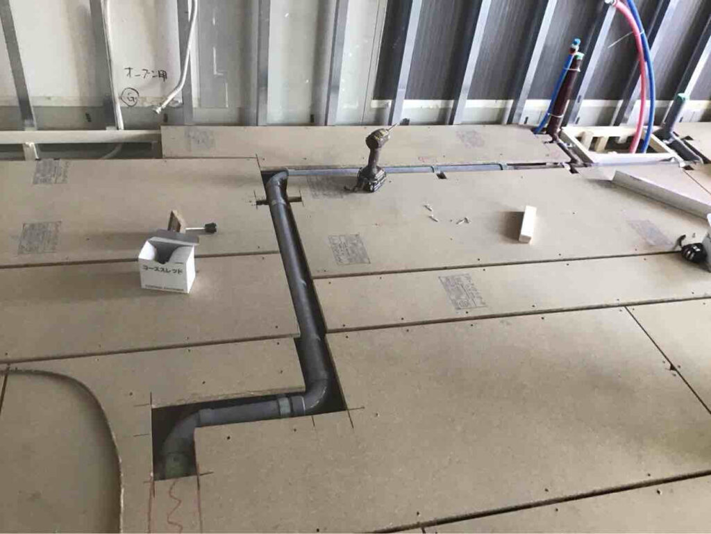 マンション　置床工事　乾式二重床（東京都江東区）