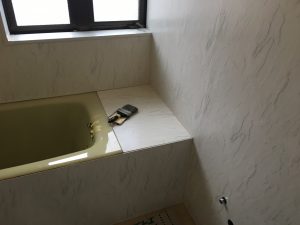 東京都世田谷区にて、浴室リフォーム工事を行いました。