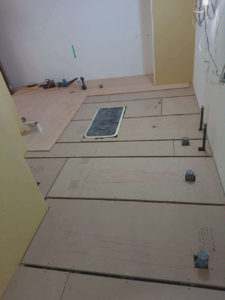 店舗 置床工事 乾式二重床（静岡県静岡市葵区）