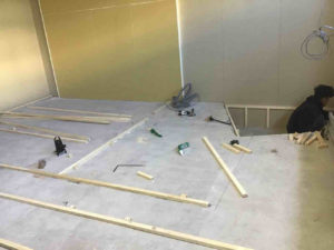 シュミレーションゴルフ店舗　置床工事　乾式二重床（横浜市青葉区）