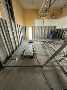 事務所　置床工事　乾式二重床（東京都北区）