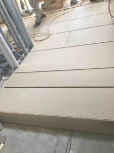 クリニック　置床工事（横浜市戸塚区）