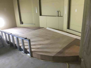 店舗　夜間工事　置床工事　乾式二重床（東京都新宿区）