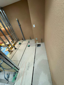 クリニック　置床工事　乾式二重床（東京都中野区）