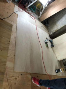 店舗　置床工事　プラモクレン（東京都国立市）