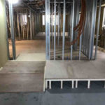 店舗　置床工事　乾式二重床（東京都目黒区）