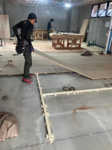 クリニック新築　置床工事　乾式二重床（神奈川県藤沢市）　