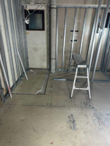 カフェ新装　置床工事　乾式二重床（東京都渋谷区）　