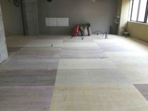 クリニック　置床工事　万協乾式二重床（埼玉県草加市）