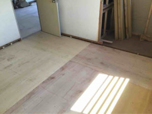 マンション　１日置床工事　乾式二重床（神奈川県藤沢市）