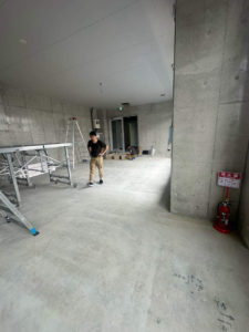 店舗新築　置床工事　乾式二重床（横浜市青葉区）