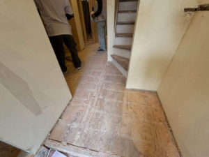 マンション　置床工事　乾式二重床（東京都墨田区）