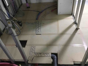 マンション　置床工事　乾式二重床（横浜市港北区）