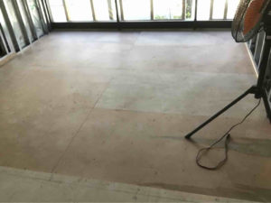 店舗　置床工事　乾式二重床（横浜市港北区）