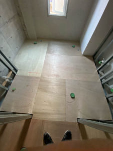 小学校　トイレ改修工事　フリーフロアCP-F（千葉市美浜区）