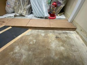 事務所改修　OAフロア工事（東京都新宿区）