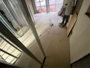 マンション　置床工事　乾式二重床（東京都板橋区）
