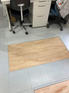 オフィス　置床工事　乾式二重床（埼玉県川越市）
