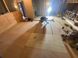 店舗改修　置床工事　乾式二重床（神奈川県藤沢市）