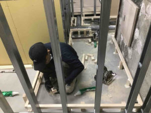 美容室　置床工事　乾式二重床（東京都渋谷区）