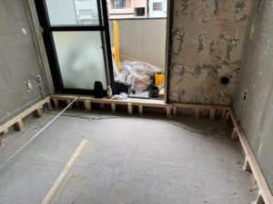 マンション　置床工事　乾式二重床（東京都目黒区）