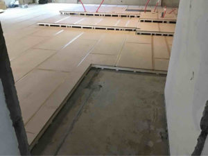 店舗　置床工事　乾式二重床（東京都文京区）