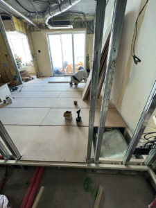 マンション　置床工事　乾式二重床（東京都中央区）