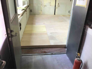 マンション　置床工事　乾式二重床（千葉県市川市）