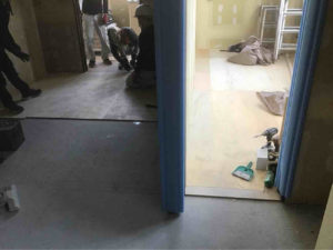 店舗　クリニック　乾式二重床（神奈川県大和市）