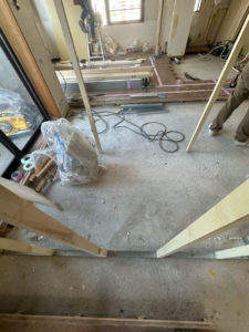 マンション　置床工事　乾式二重床（東京都江東区）