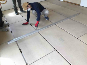 マンション　置床工事　乾式二重床（東京都新宿区）