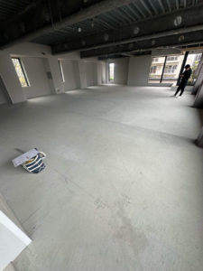 店舗新装　置床工事　乾式二重床（東京都渋谷区）