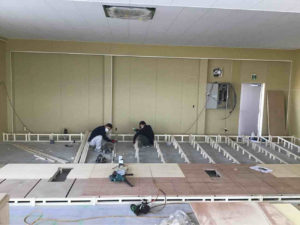 シミュレーションゴルフ店舗　細工置床工事　乾式二重床（茨城県稲敷郡）