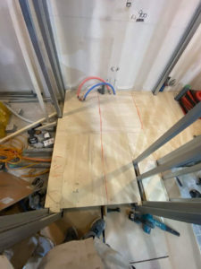 店舗　置床工事　乾式二重床（東京都中央区）