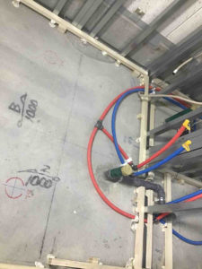 オフィス新築　置床工事　乾式二重床（東京都足立区）