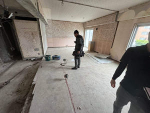 マンション　置床工事　乾式二重床（東京都港区）