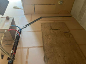 マンション　置床工事　乾式二重床（横浜市港北区）