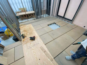 店舗　置床工事　乾式二重床（東京都板橋区）