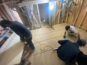 オフィス　置床工事　乾式二重床（東京都目黒区）