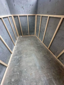 シミュレーションゴルフ店舗　ハイブリット置床工事　乾式二重床（千葉県稲毛区）