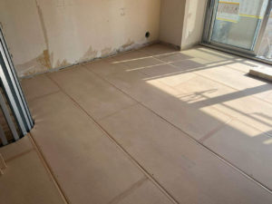 マンション　１日置床工事　乾式二重床（横浜市西区）