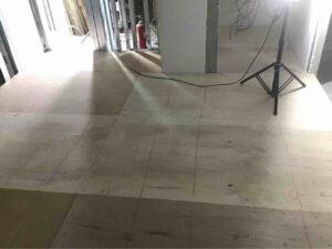 店舗　夜間工事 置床工事　乾式二重床（東京都目黒区）