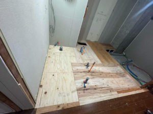 マンション　置床工事　乾式二重床（東京都港区）