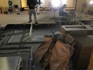 店舗　置床工事　乾式二重床（東京都中央区）