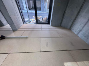 店舗　一日工事　乾式二重床（東京都墨田区）